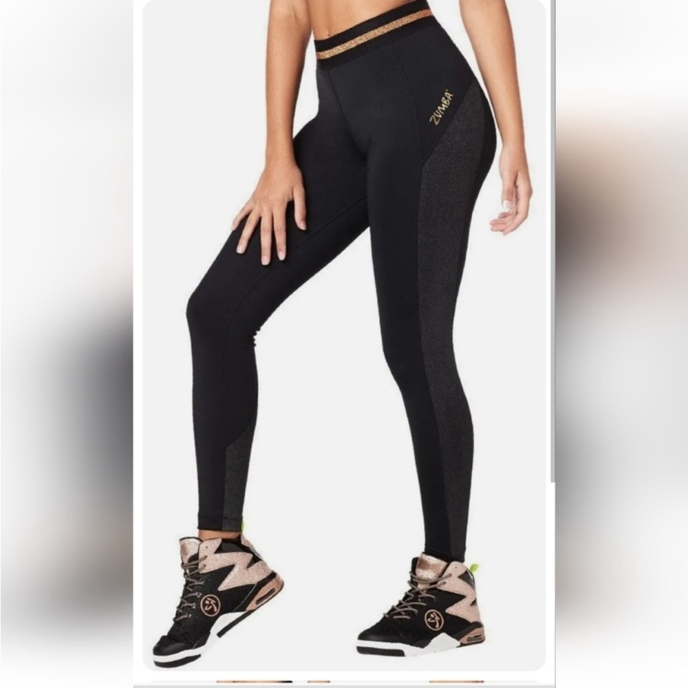 Zumba Fitness “All That Glitters is Zumba” Black Ankle Leggings Small Nwt